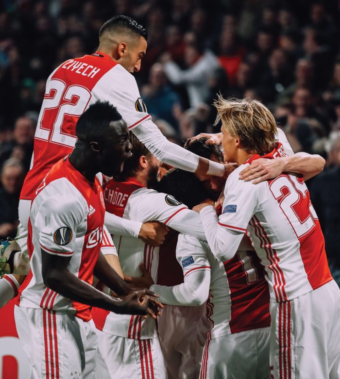 Ajax: fábrica de grandes jugadores, ejemplo de inversión y trabajo