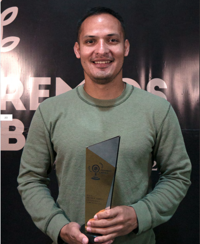 MEJOR MEDIOCAMPISTA DEFENSIVO – LEONEL JUSTINIANO