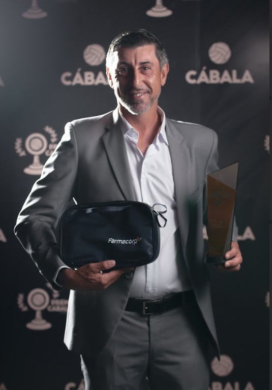 MEJOR DIRECTOR TÉCNICO – CRISTIAN DIAZ