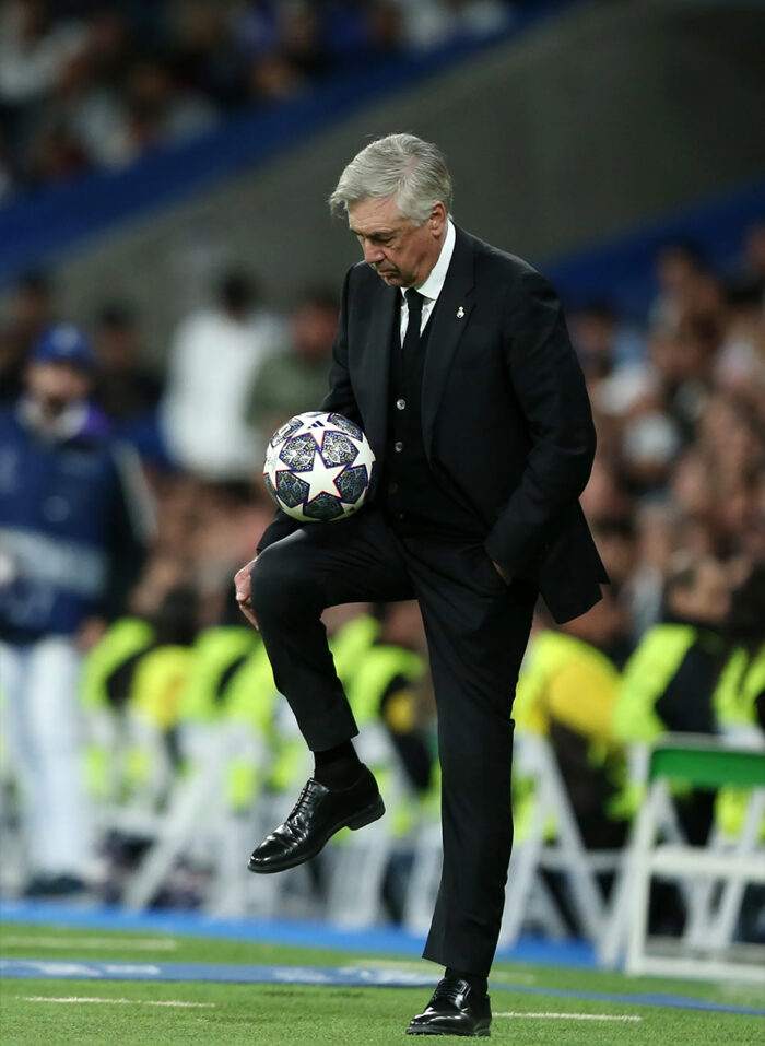 Carlo Ancelotti: estrategia, elegancia y éxito.