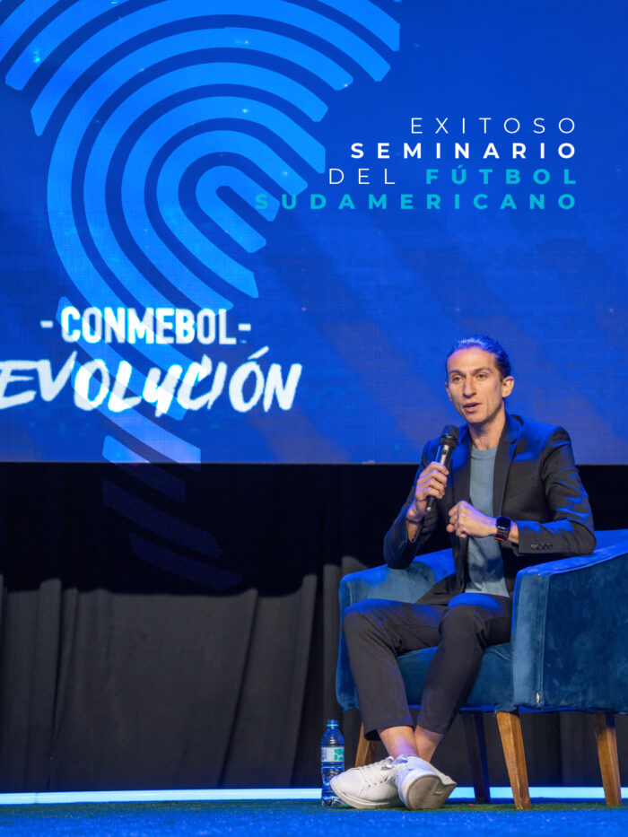 Exitoso Seminario del Fútbol Sudamericano