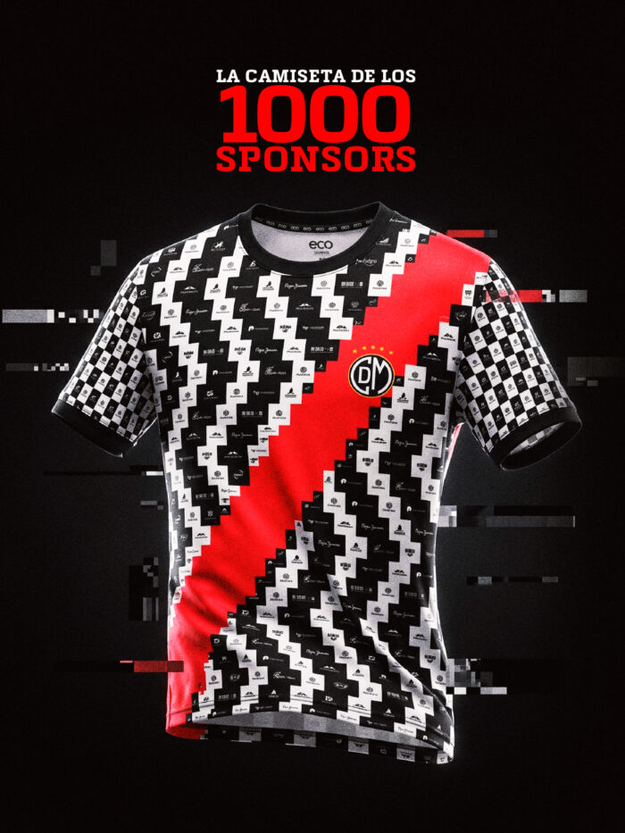 La camiseta de los mil sponsors